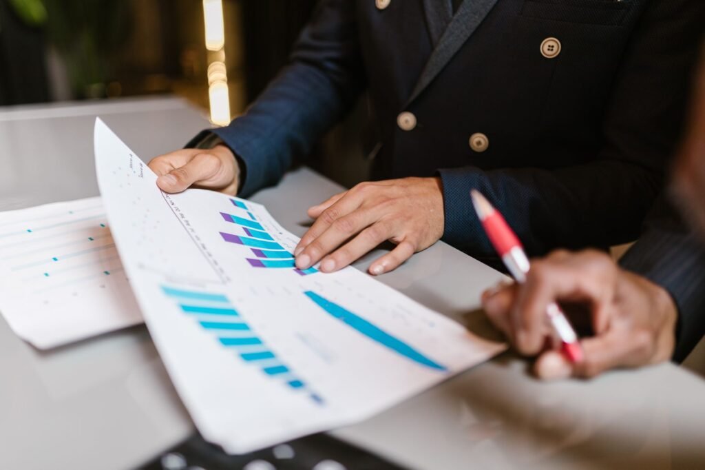GA4 Attribution Raporları ile Reklam Bütçesi Nasıl Daha Doğru Yönetilir? konulu blog görseli